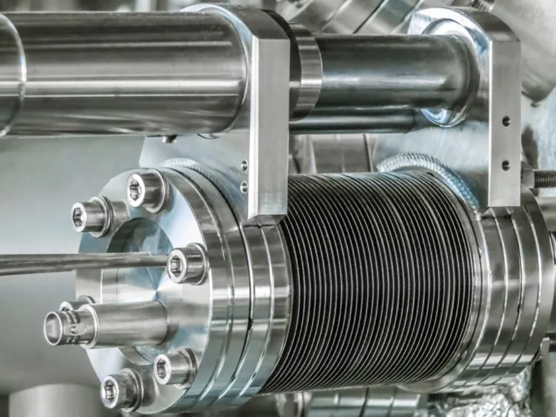 OBS Fiber – Fiber feedthroughs